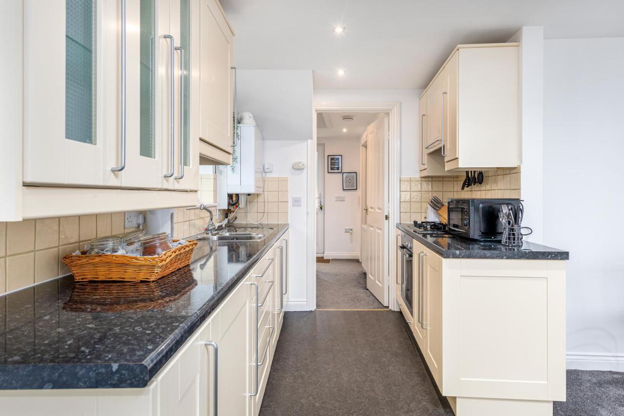 City Centre Charming 2 Bed Lovely Apartment-Snugstaff Lincoln Bagian luar foto